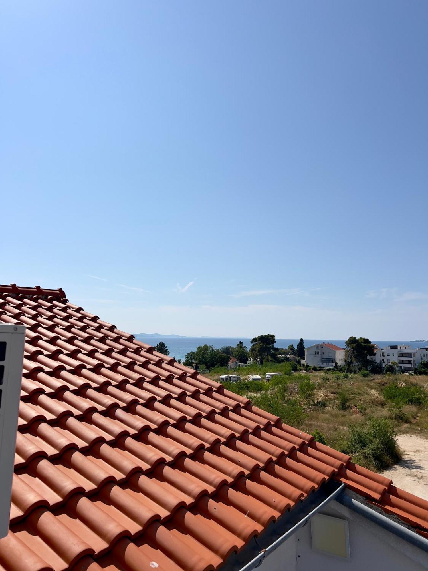 Apartman & Hegic *